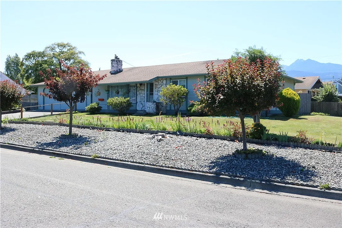 1306 Columbia Street photo 1