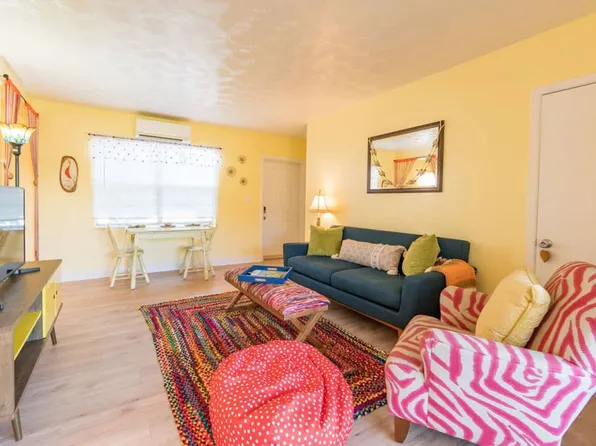 141 California Ave, Cocoa Beach, FL