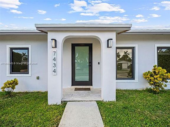 5th image of 7434 SW 127th Ct #7434