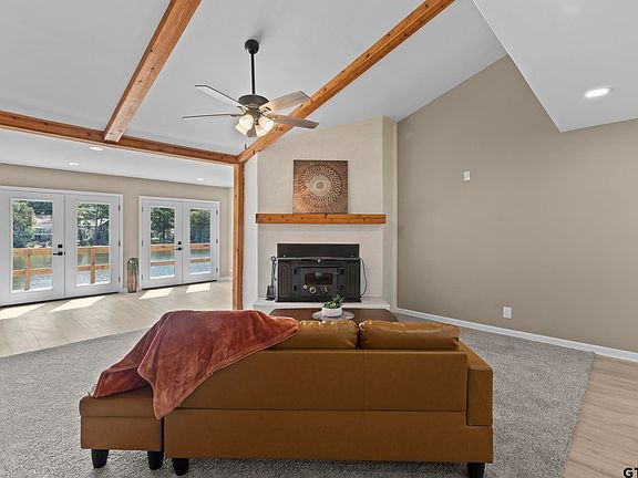 5th image of 1225 Chateau Ln