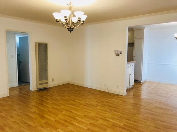 5th image of 350 W Wilson Ave APT 8