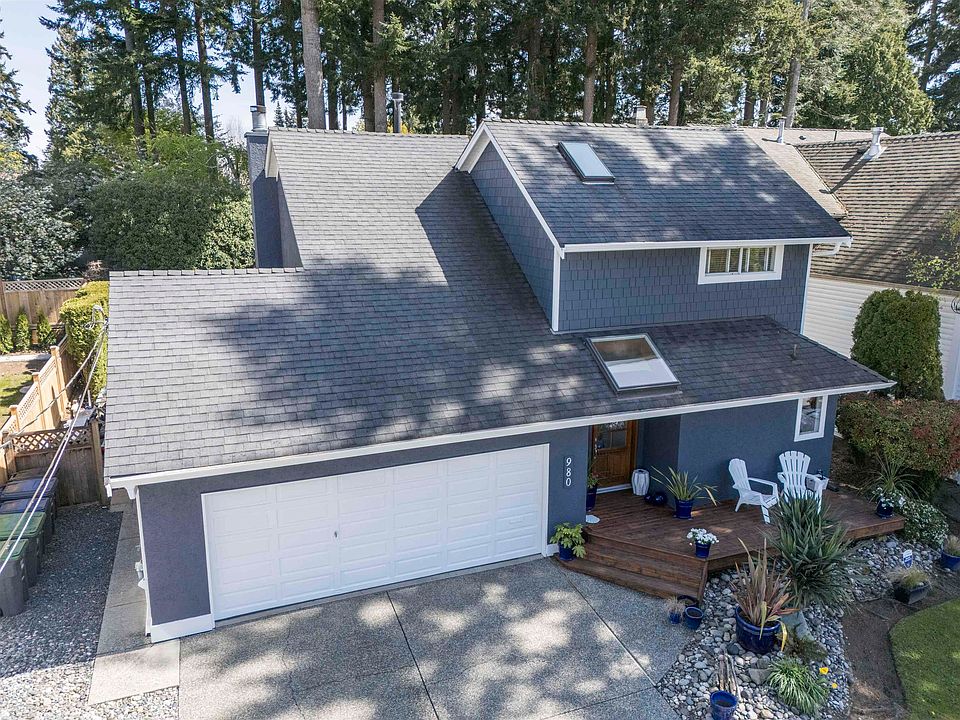 1st image of 980 164th St