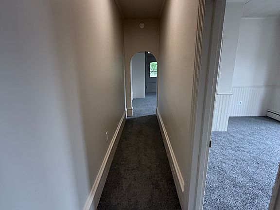 3rd image of 94-96 Rose St #1
