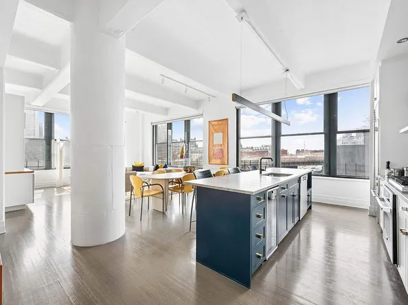 70 Washington St APT 6G, Brooklyn, NY 11201