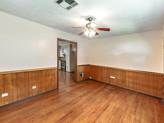 4th image of 309 Cortez St