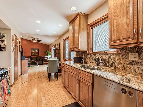 3rd image of 48 Monterey Dr