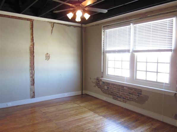 208 N Bryan Ave APT 24