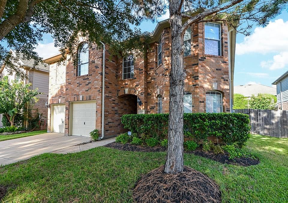 1st image of 6415 Hope Wood Mills Dr