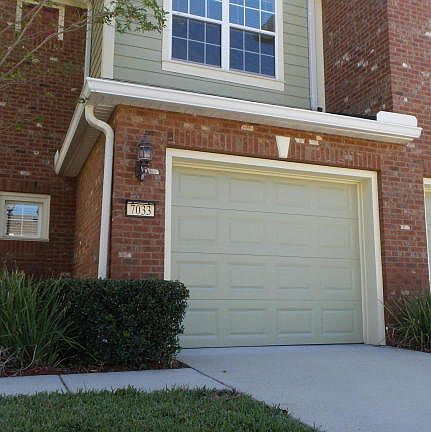 4th image of 7033 Roundleaf Dr