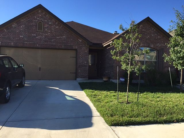 1st image of 8902 Lonesome Oak Dr