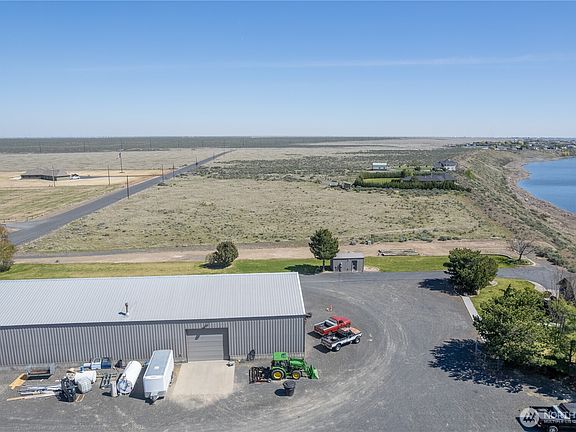 3rd image of 0 Lot 6 Rd 10.2 NE