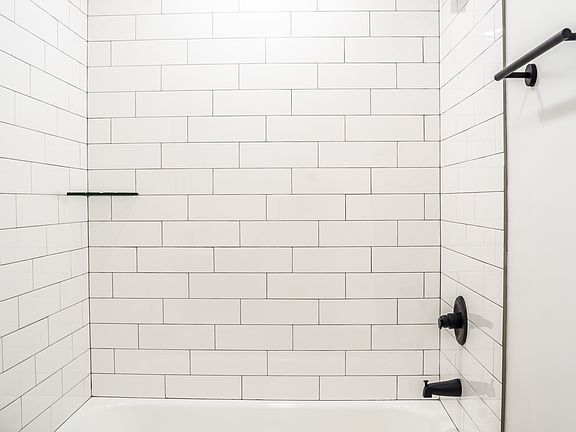 5th image of 1042 Edmondson Ave APT 2