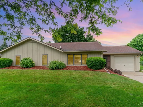 5 Commons West Ct, Saginaw, MI 48603