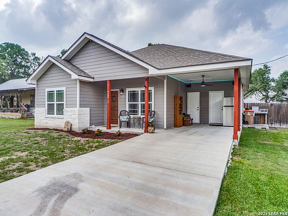 3rd image of 326 VALLEY STAR DR