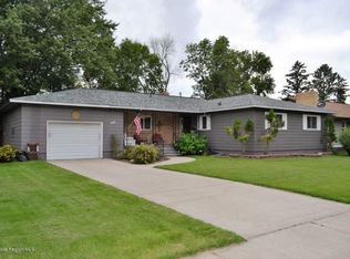 646 2nd Ave SW, Perham, MN 56573