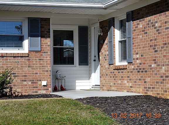 4th image of 14121 Heather Dr