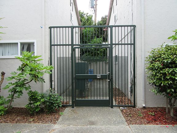 4th image of 73 N Keeble Ave #29gvkmsk1