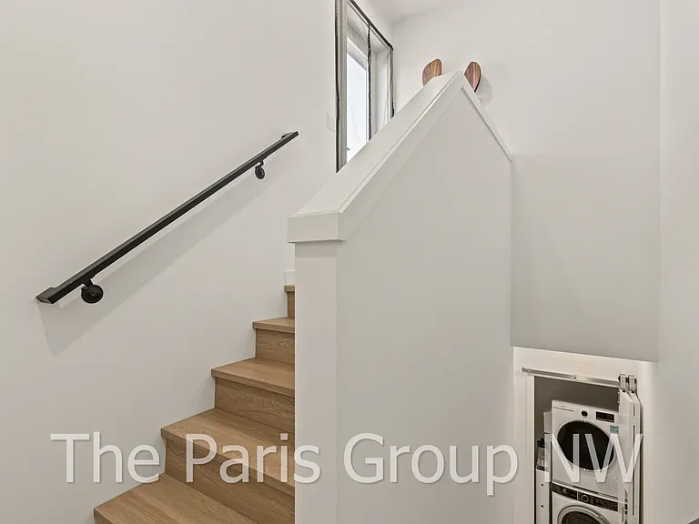 8453 Delridge Way SW — Photo 31