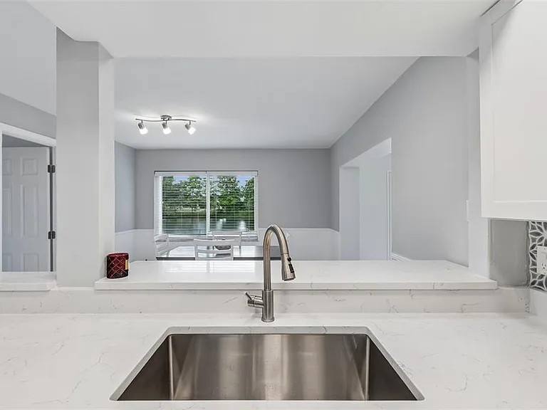 8120 Brown Pelican Ave — Photo 9