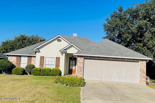 1st image of 301 Wildflower Ln