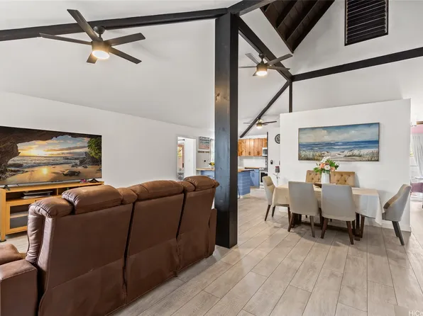 94-265 Anania Dr, Mililani, HI 96789