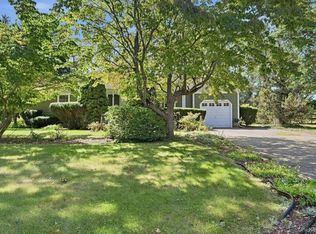 985 Silver Colt Road, Cutchogue, NY 11935