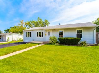 435 Montrose Dr, Romeoville, IL 60446