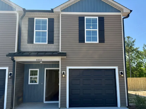 8103 King Rd, Fayetteville, NC 28306
