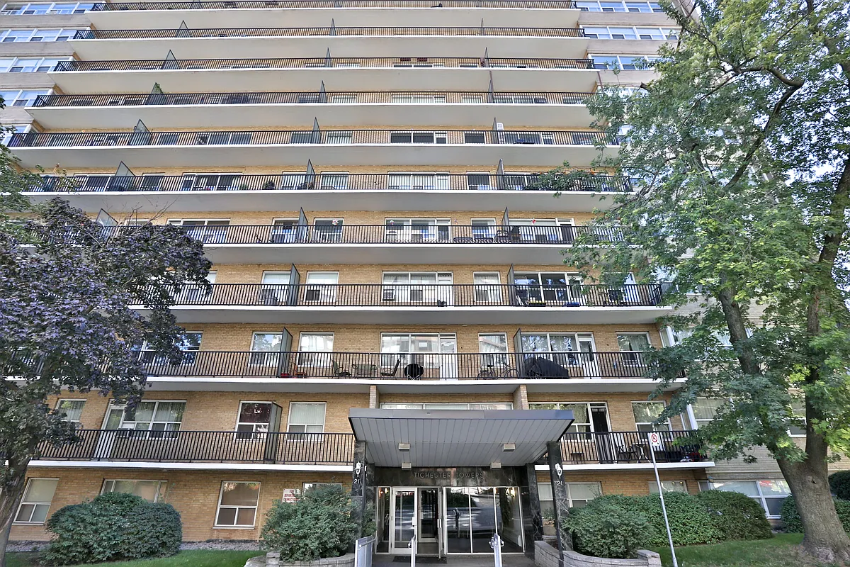 Building Photo - 21 Tichester Rd