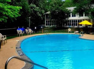 6 Sterling Ter UNIT A, Stratford, NJ 08084