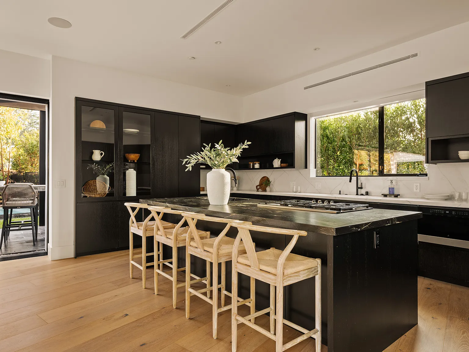 5988 W 76th St, Westchester, CA, USA — Photo 3