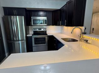 208 Villa Cir, Boynton Beach, FL 33435