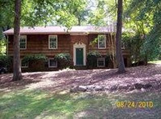 221 Chariot Dr, Sanford, NC 27330