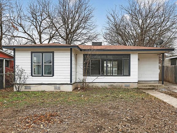 2nd image of 518 W Academy