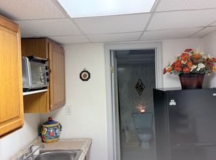 24 Wilken Ln, Brentwood, NY 11717