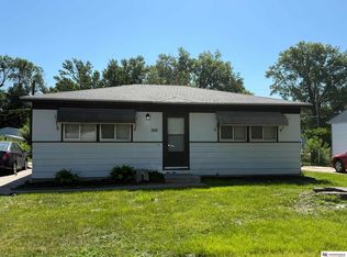 1400 N 53rd St, Lincoln, NE 68504