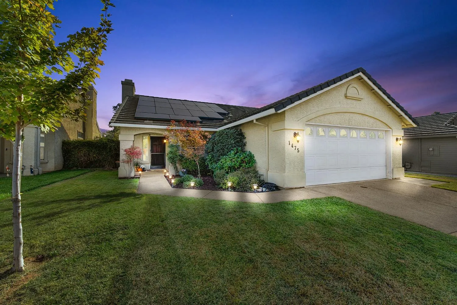 1475 Larkflower Way photo 1