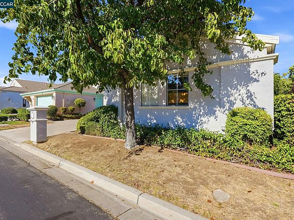 4th image of 250 Winesap Dr