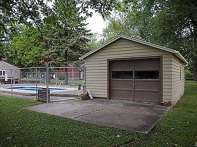 3 bed, 1620 sqft, $2,295 — Photo 2