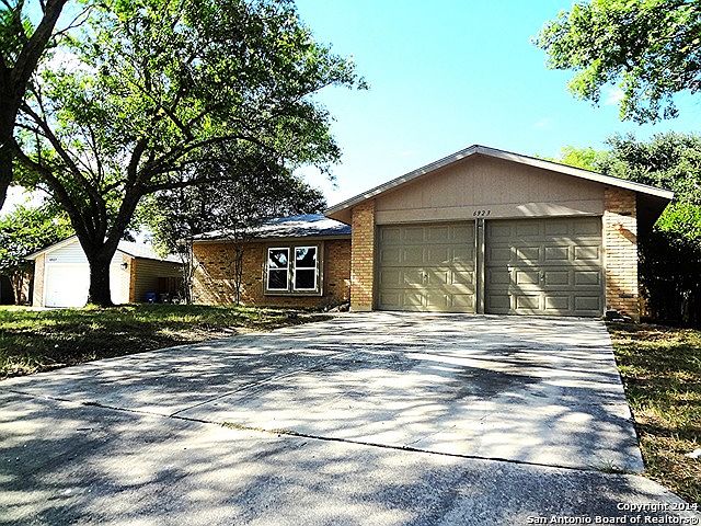 1st image of 6923 Spring Garden Dr