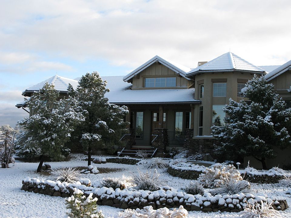 a snowy Feb. morning