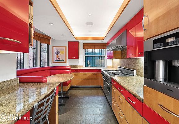 5th image of 21 E 94th St Ste 1