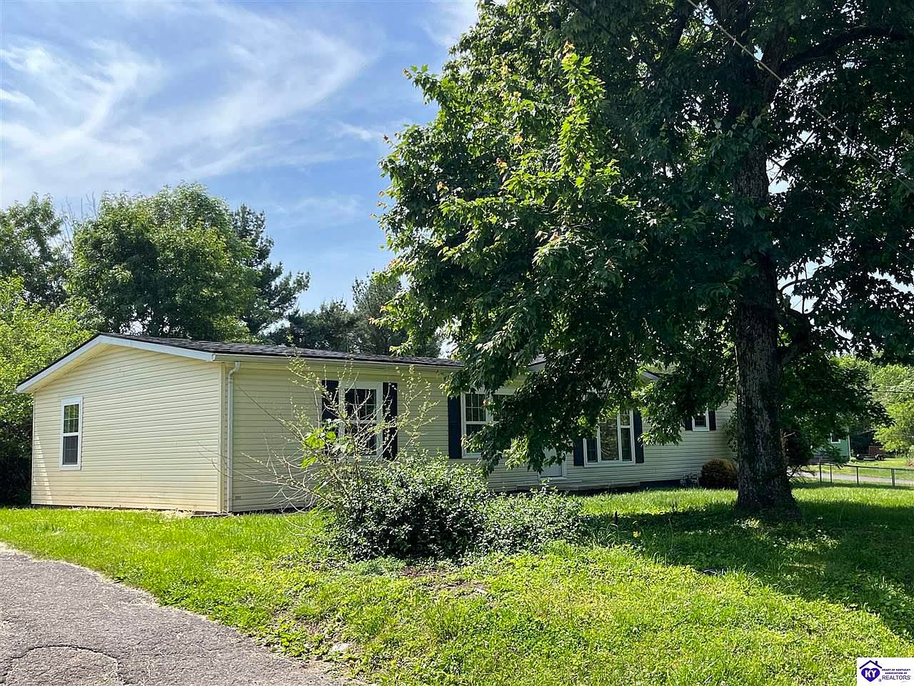 134 Carter Ave, Cecilia, KY 42724 MLS HK10061851 Zillow