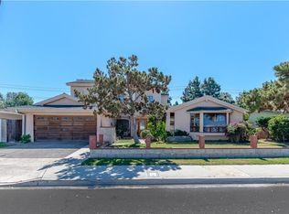 923 Presidio Dr, Costa Mesa, CA 92626