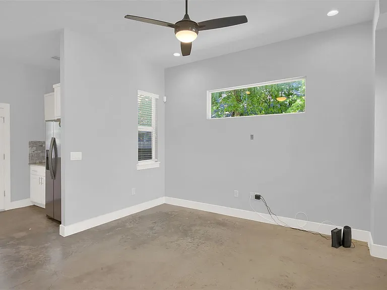 6902 Carver Ave #A — Photo 14
