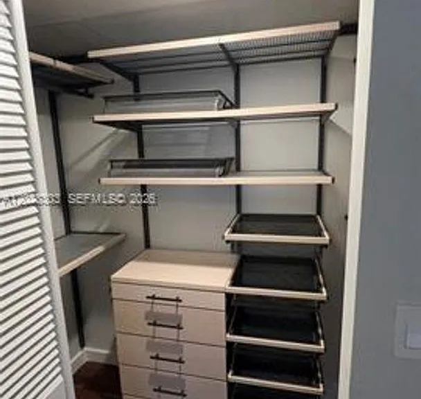 31 SE 5th St #411 — Photo 20
