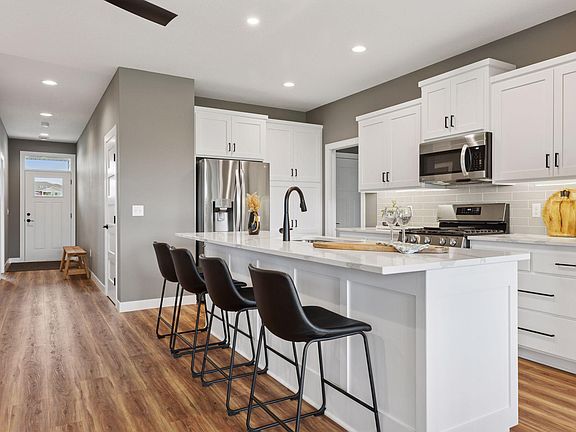 3rd image of 724 David Way NE
