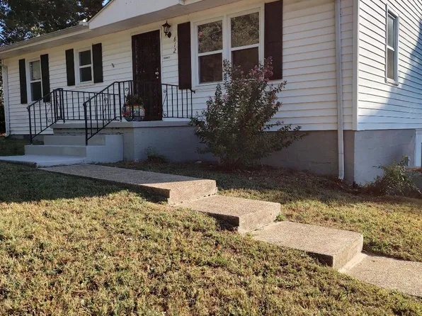 812 Asterwood Dr, Rossville, GA 30741