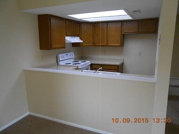 2nd image of 2932 Eagles Crest Cir APT C