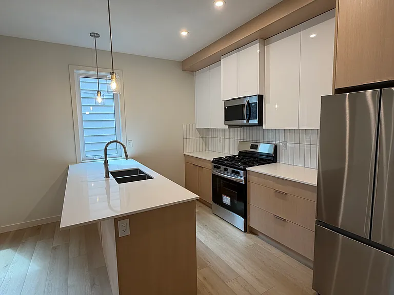 12816 103rd St NW — Photo 28